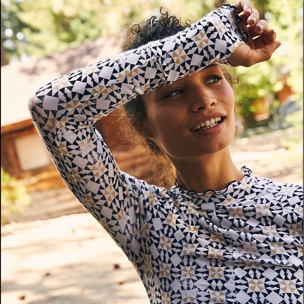 LOOKING FOR Free People Printed long sleeve Color Tea Combo sz. Small or Medium